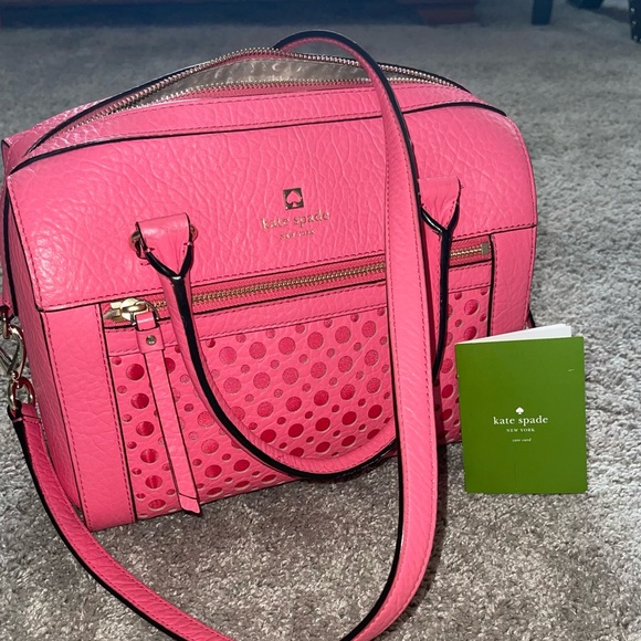 Kate Spade- Perri Lane Bubbles Delaney Leather Purse with crossbody strap. - Picture 4 of 16